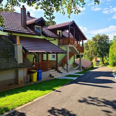 Apartman Silvija Otocac Exterior photo