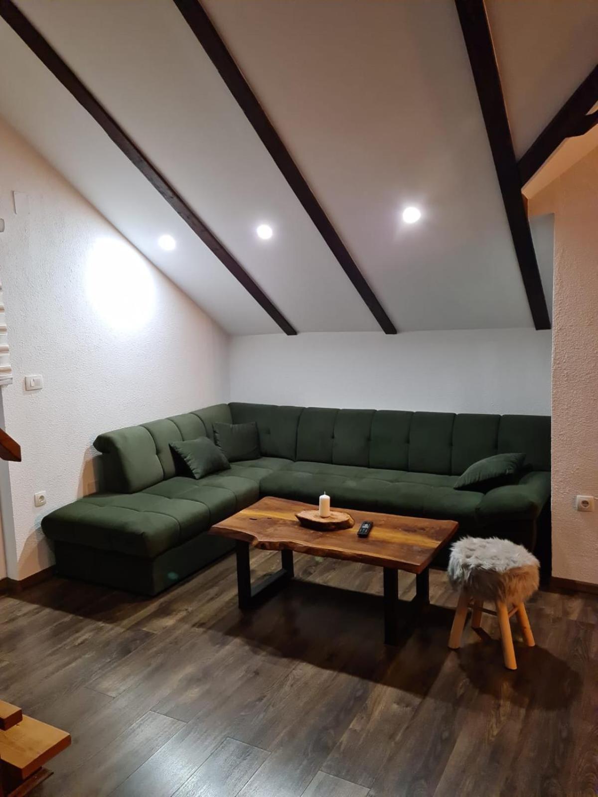 Silvija Apartment Otocac
